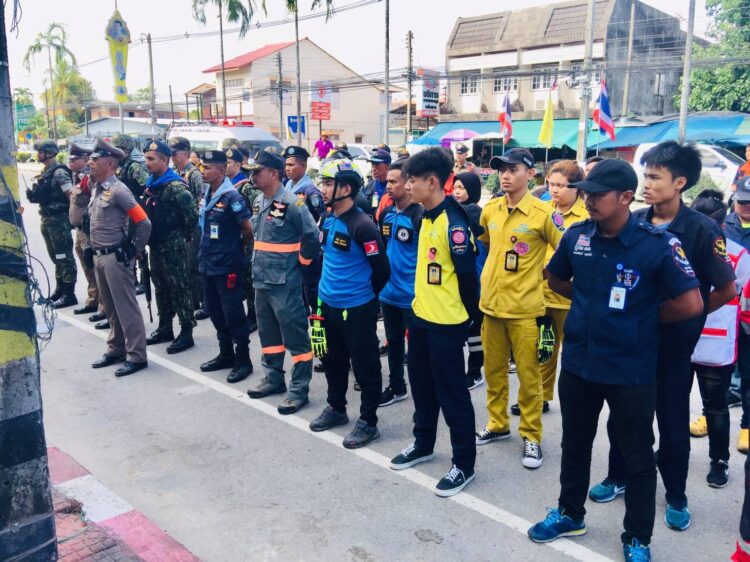 มูลนิธิฮิลาลอะห์มัร(นธ.1) ซ้อมแผนเผชิญเหตุ (ระเบิด) บริเวณ ตลาดบางนาค  ต.บางนาค อ.เมือง จ.นราธิวาส